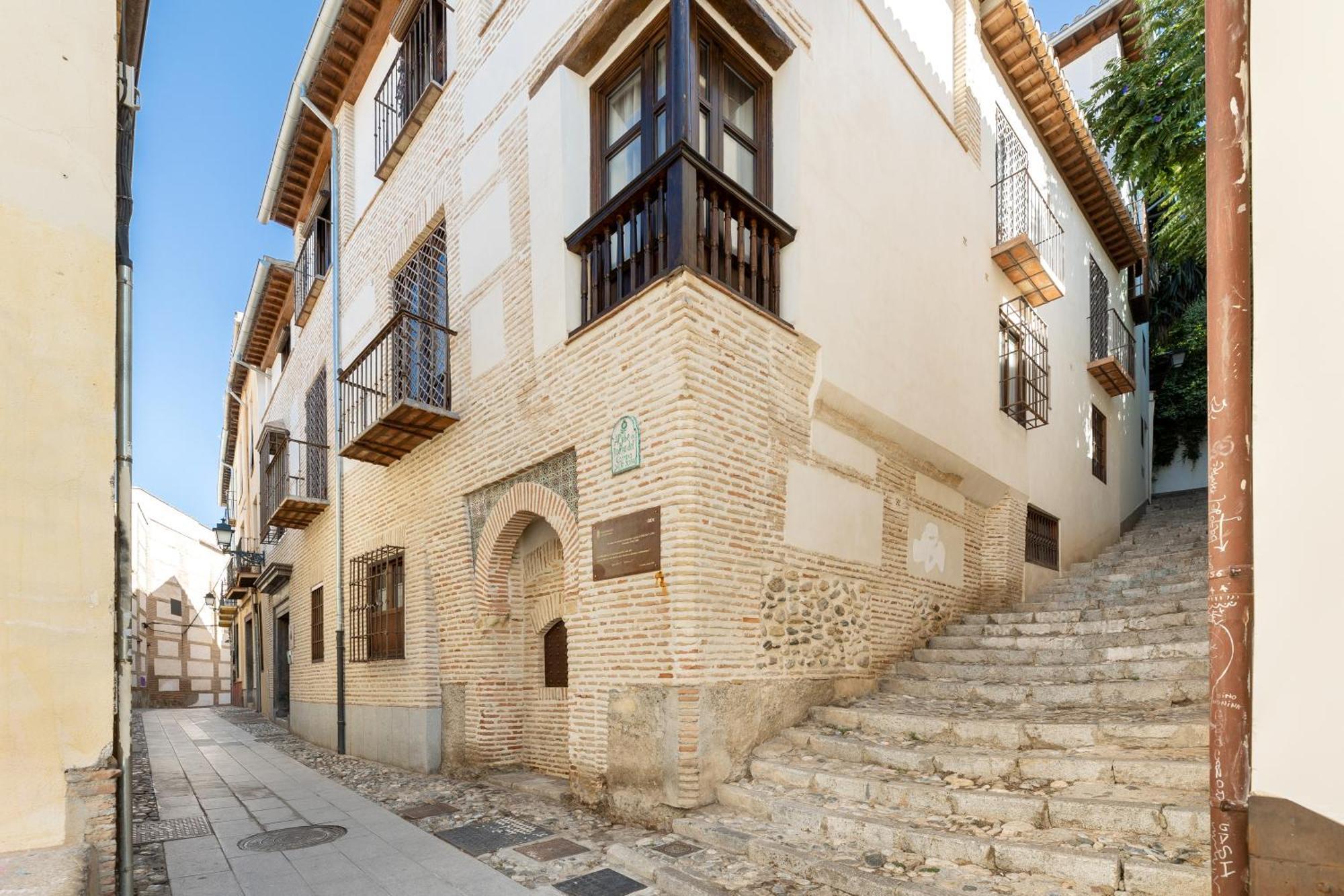 Apartamentos En Pleno Centro, Aljibe Rodrigo Del Campo 1B Granada Exterior photo